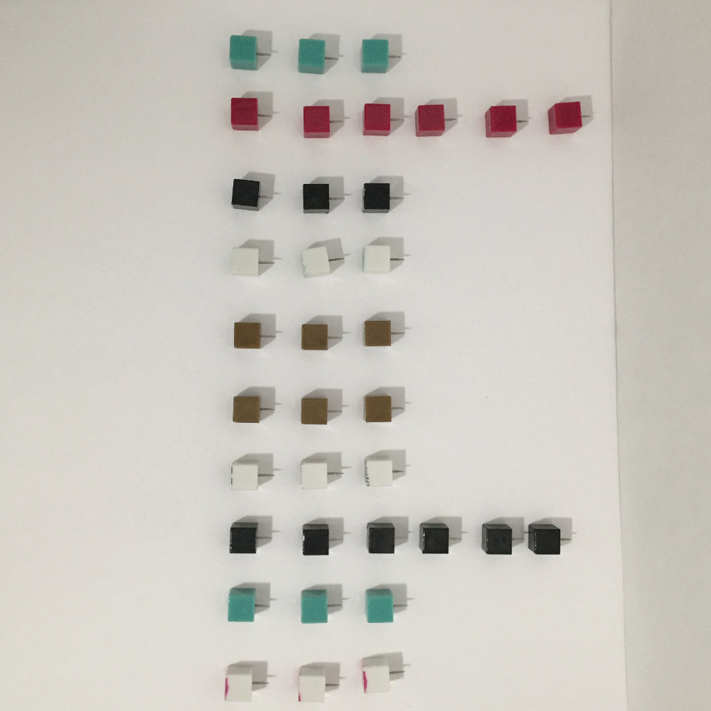 PUSH PINS - Picture 2 of 3